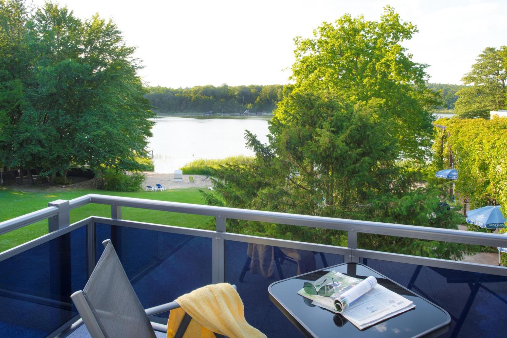 Seehotel Ichlim Sewekow Bagian luar foto