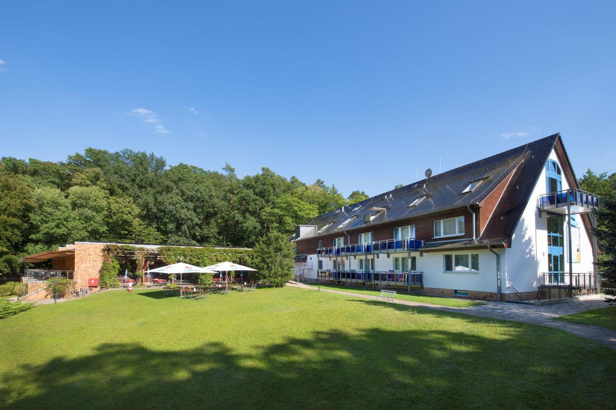Seehotel Ichlim Sewekow Bagian luar foto